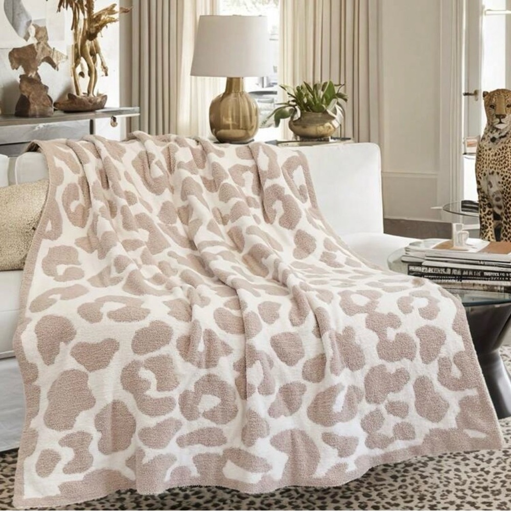 Leopard Print Throw Blanket - Cream and Tan